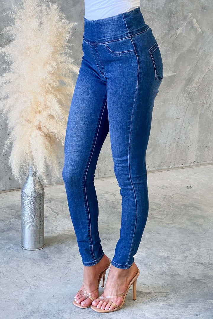 Saint Jeggings